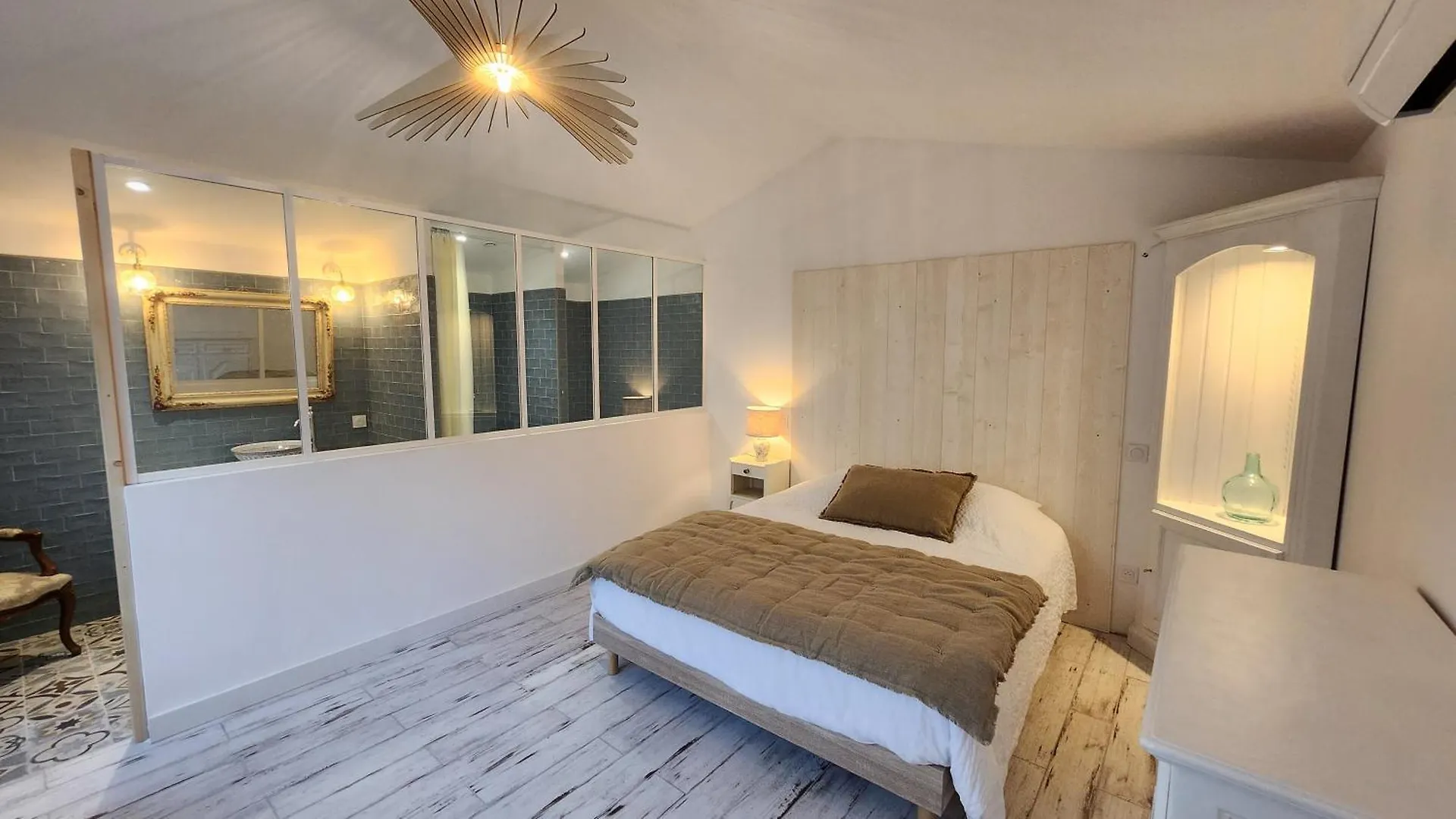 Le Mas De La Terre - Chambres D'Hotes L'Isle-Sur-La-Sorgue Cavaillon