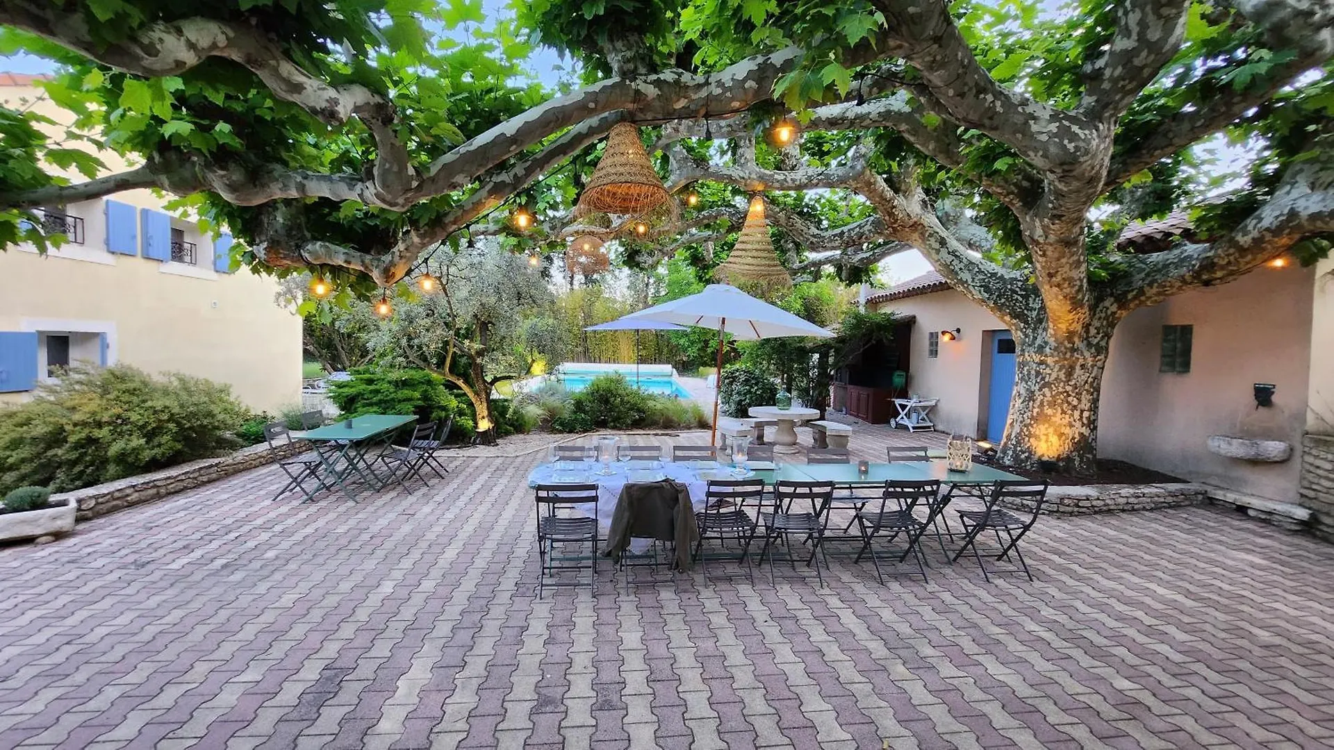 Le Mas De La Terre - Chambres D'Hotes L'Isle-Sur-La-Sorgue Cavaillon Guest house